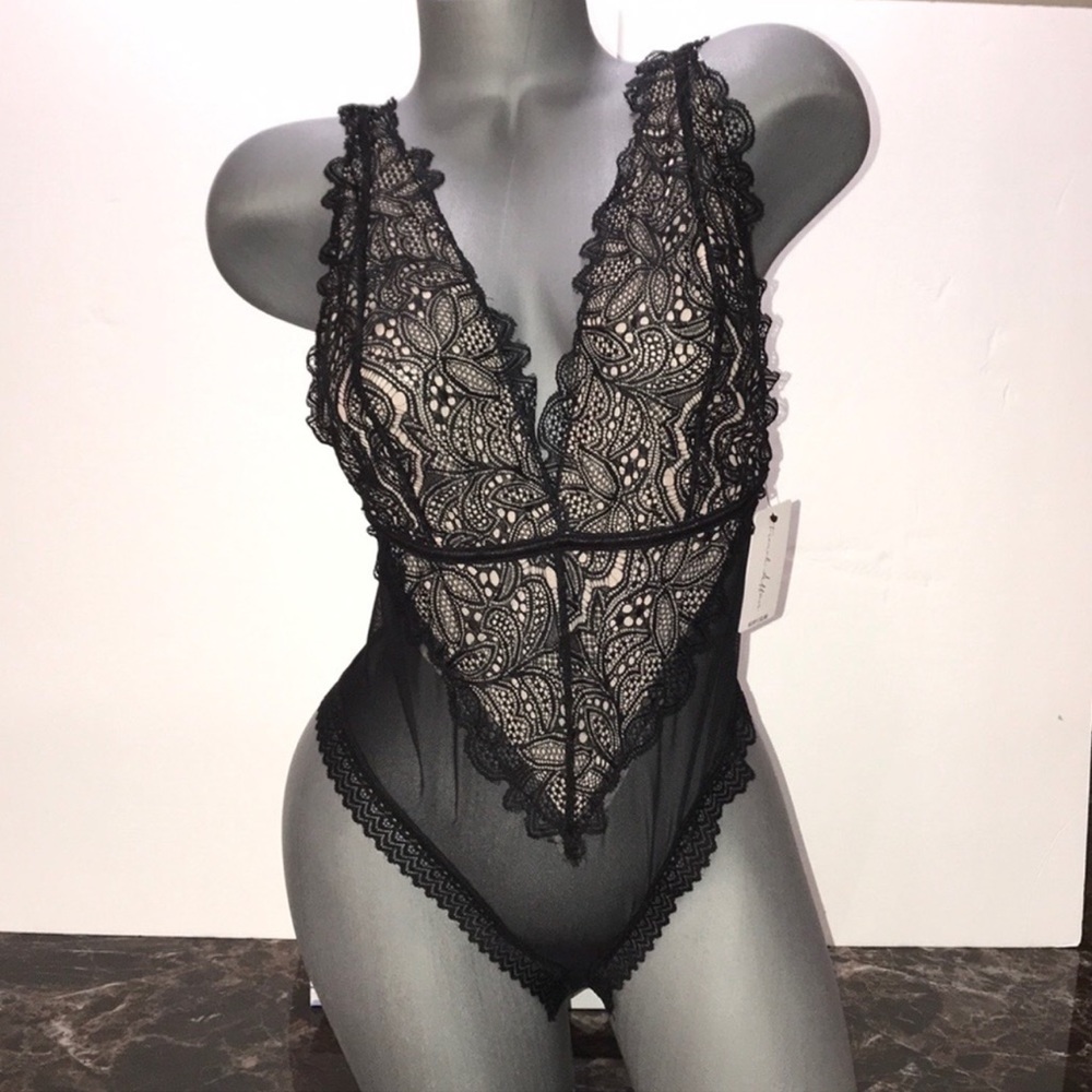 French Affair Teddy Bodysuit Lingerie.NWT